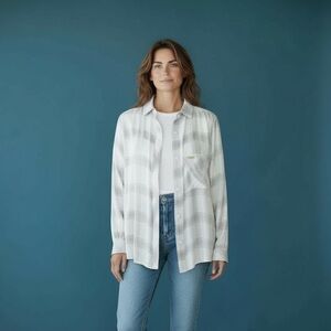 PAXTON ladies, long sleeve plaid blouse with LSU emblem on front small